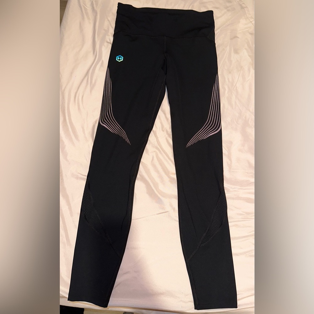Under Armour Women’s Compression Workout Leggings - Medium